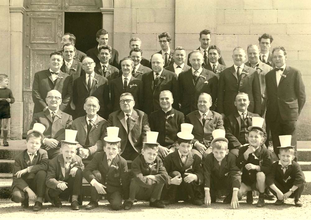 1965 Groupe source MC.JPG