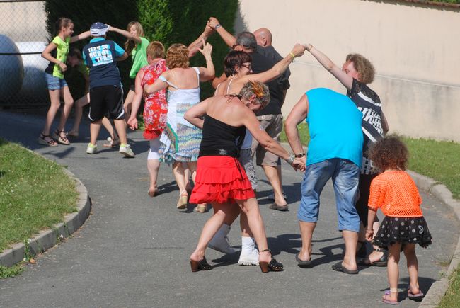 Feteducochon2013_le_bal.JPG