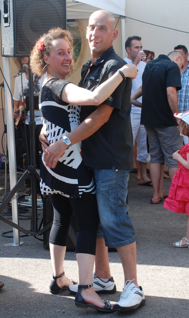 Feteducochon2013_le_bal_27.JPG